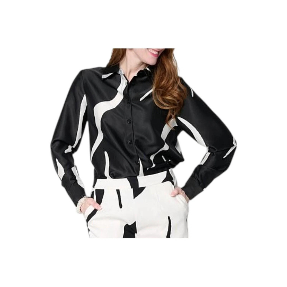Megan Renee Women's Hammered Satin Buttoned Down Top Black - Regular
